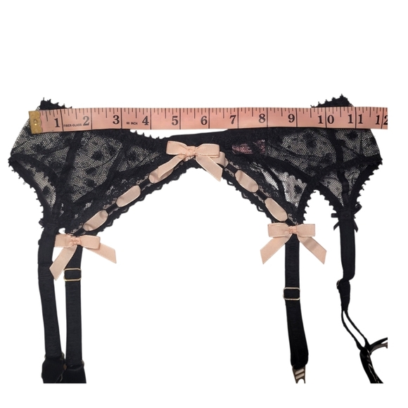 Agent Provocateur Black Lace Garter Belt Pink Bow Mesh Size M - Picture 11 of 13
